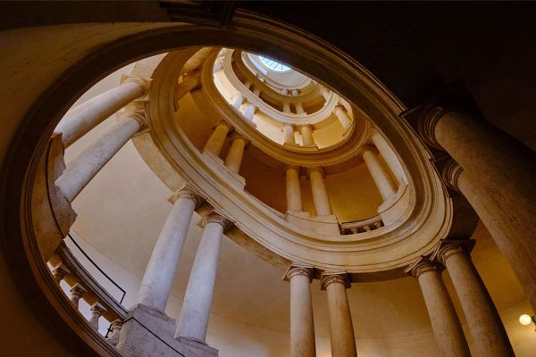 schody palazzo barberini okładka